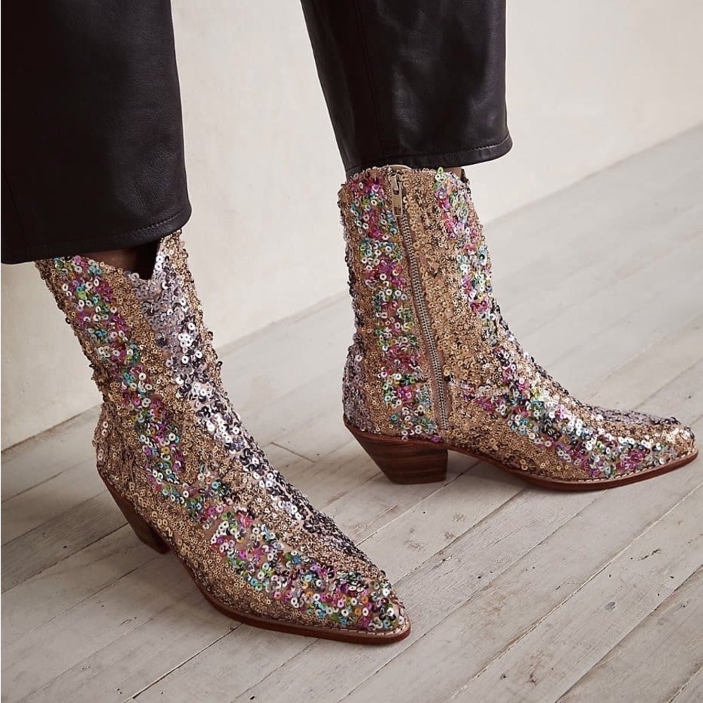 Asteria Sequin Ankle Boot by the brand MOMO (New York).